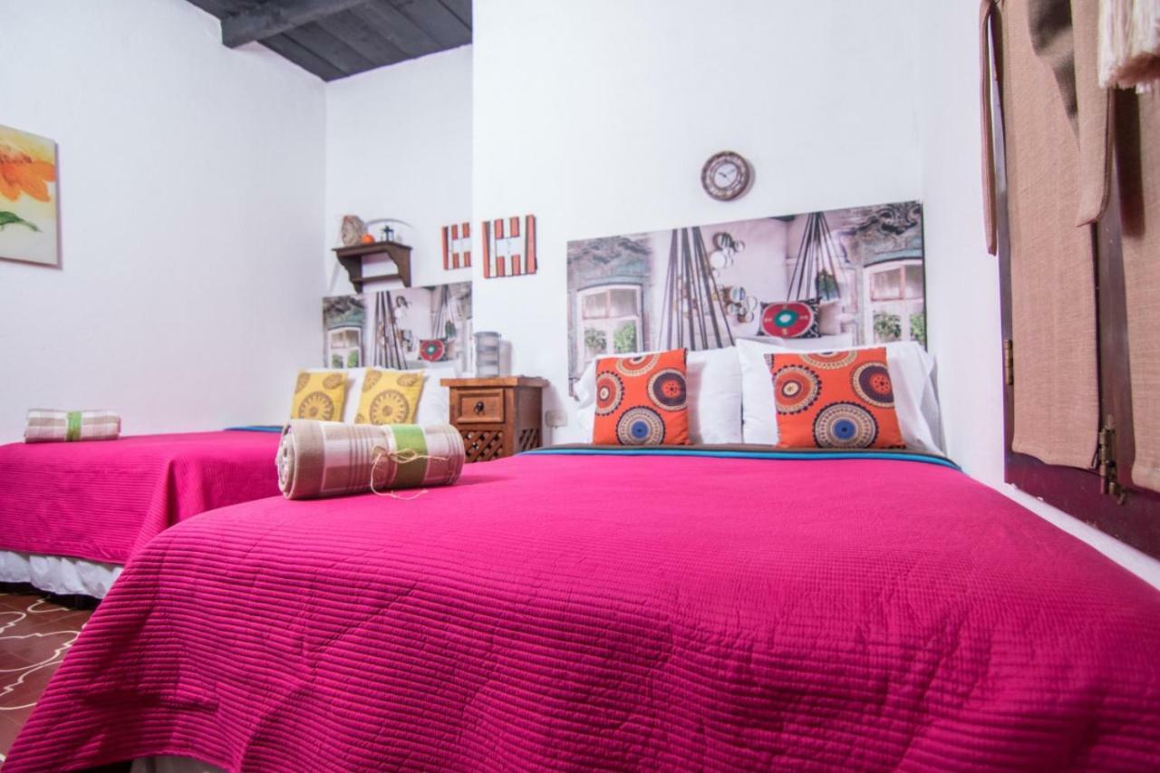 Hotel Posada Del Rosario Antigua Екстериор снимка