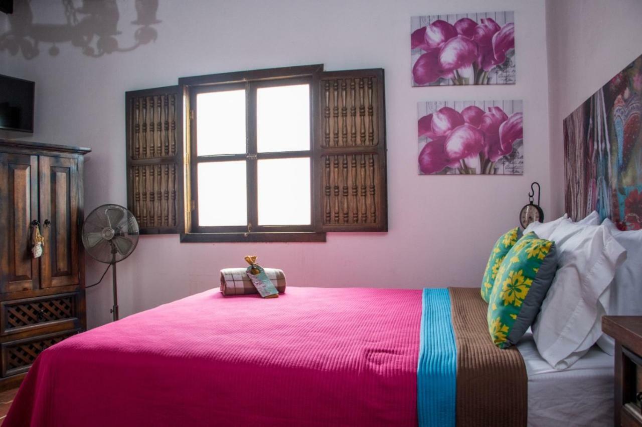 Hotel Posada Del Rosario Antigua Екстериор снимка