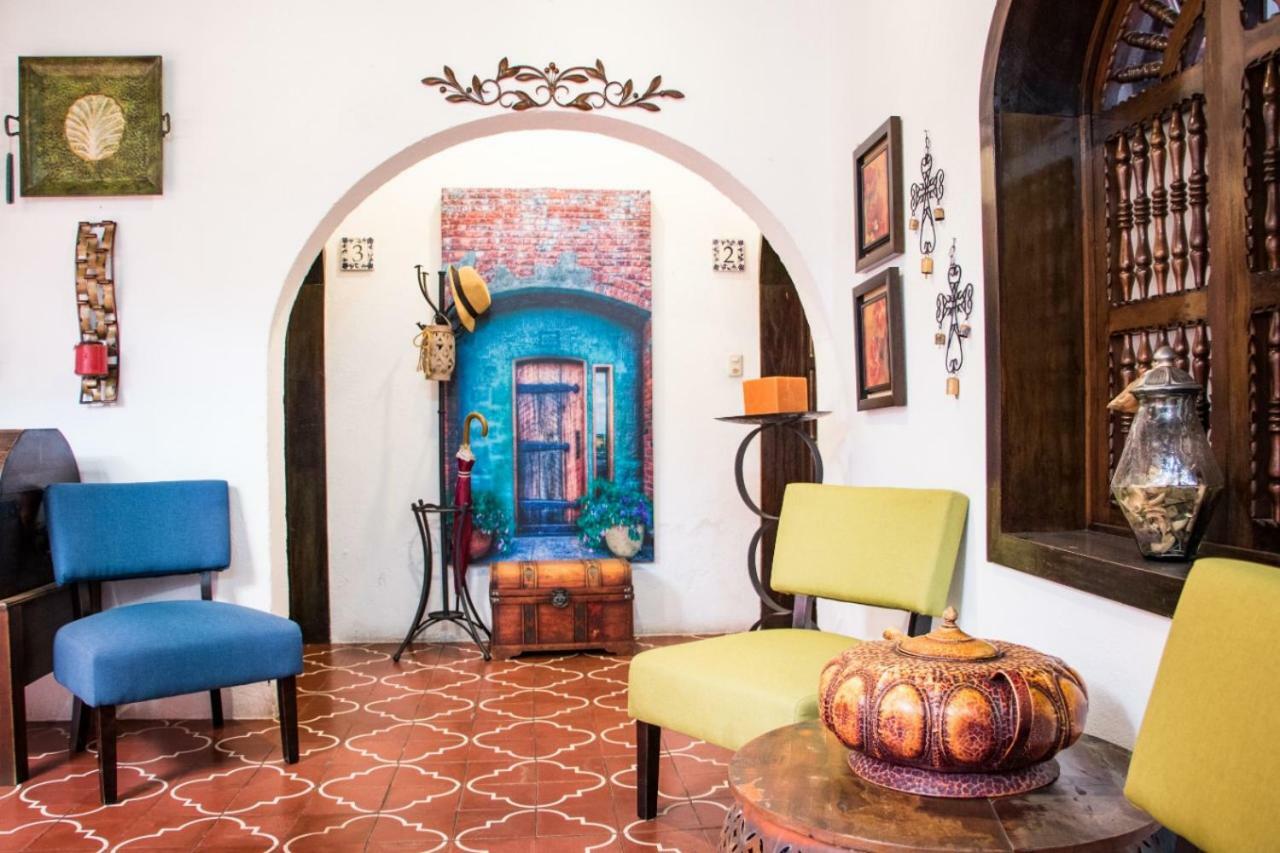 Hotel Posada Del Rosario Antigua Екстериор снимка